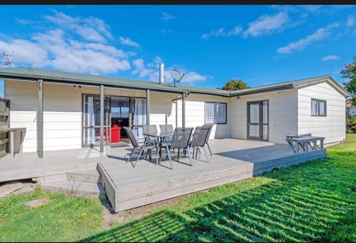 Aroha Nui Rotorua Villa Ngoại thất bức ảnh